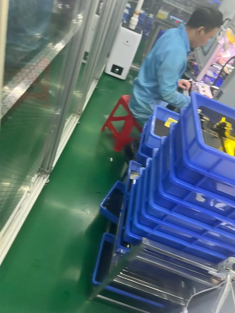 78P原玻璃通用版 流水線作業(yè)賦能，打造電子產(chǎn)品養(yǎng)護(hù)新標(biāo)桿